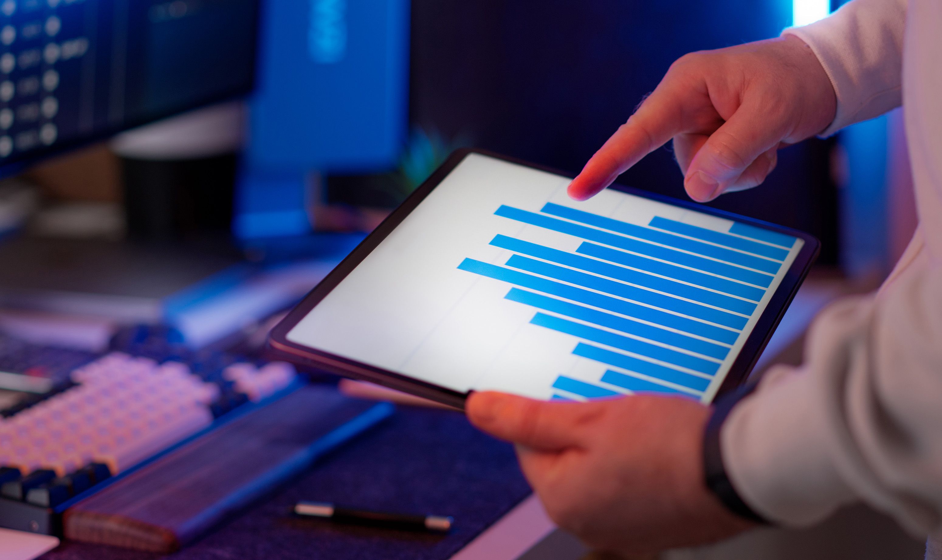 Dashboard und zentrale Übersicht auf einem Tablet